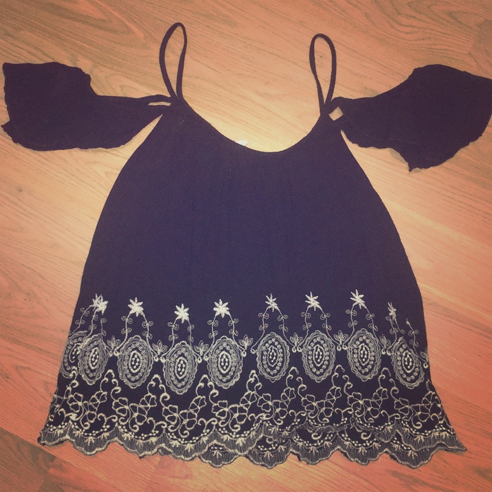 Cold shoulder shirt